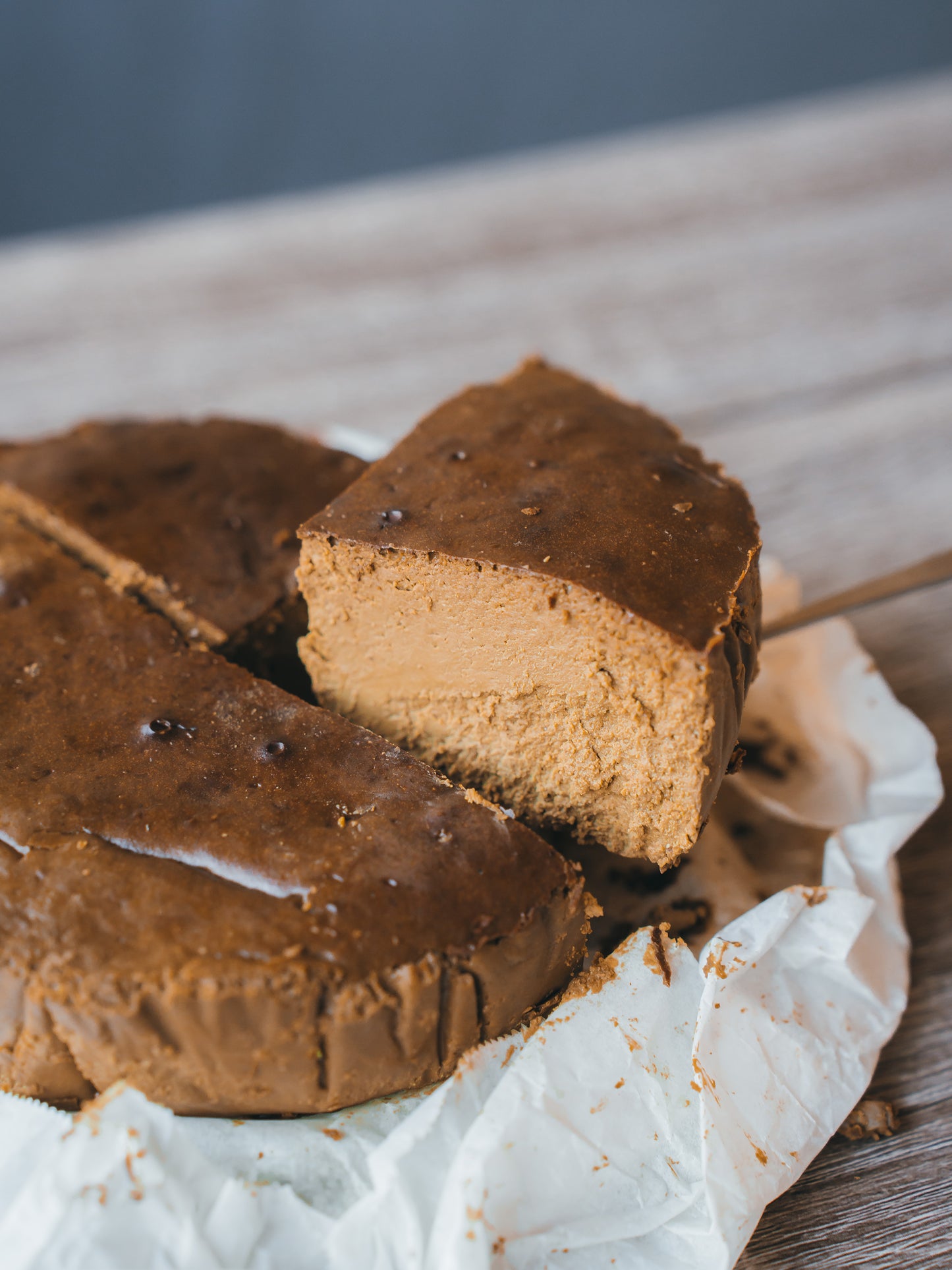 ほうじ茶のバスクチーズケーキ