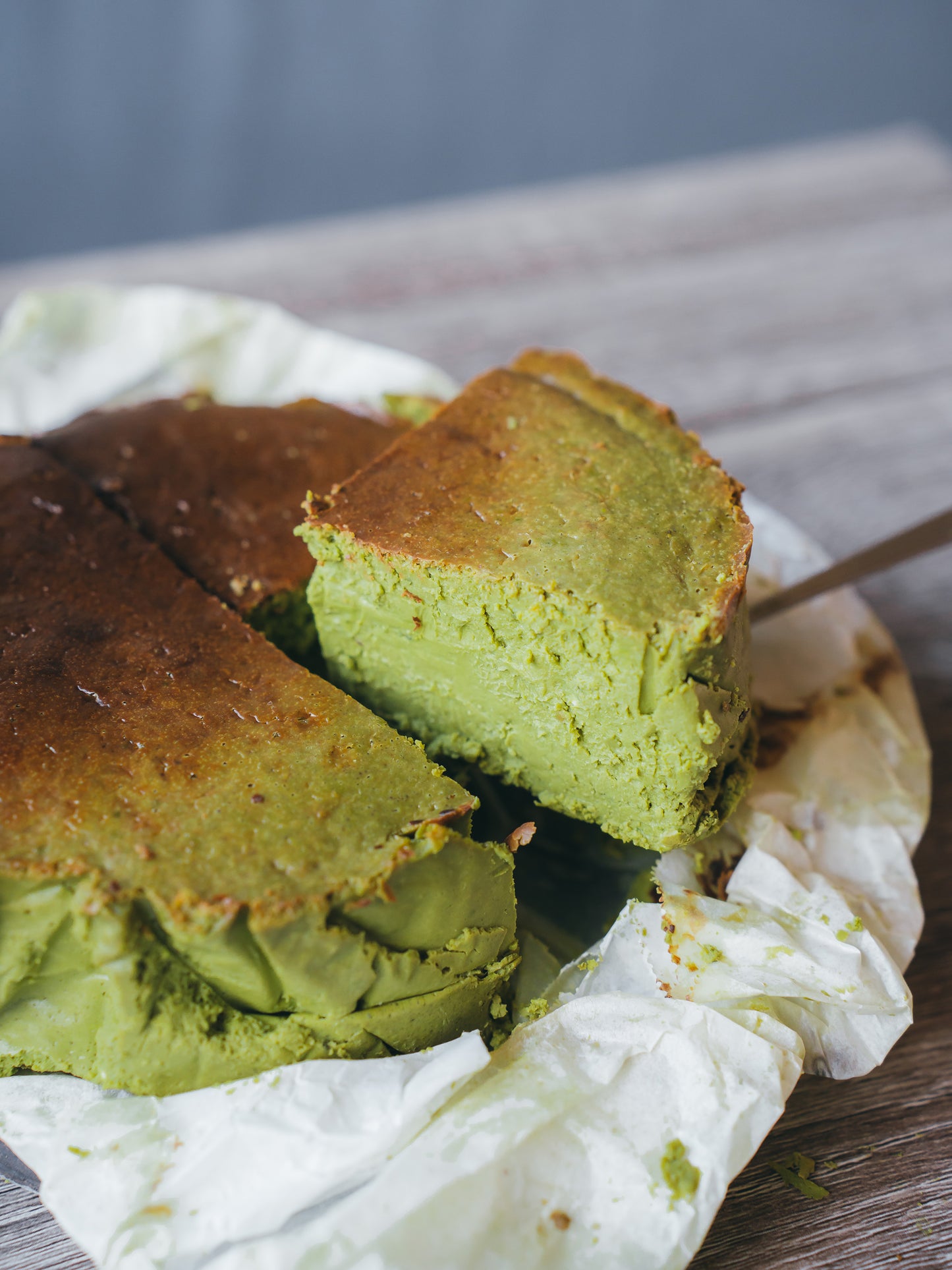 抹茶のバスクチーズケーキ